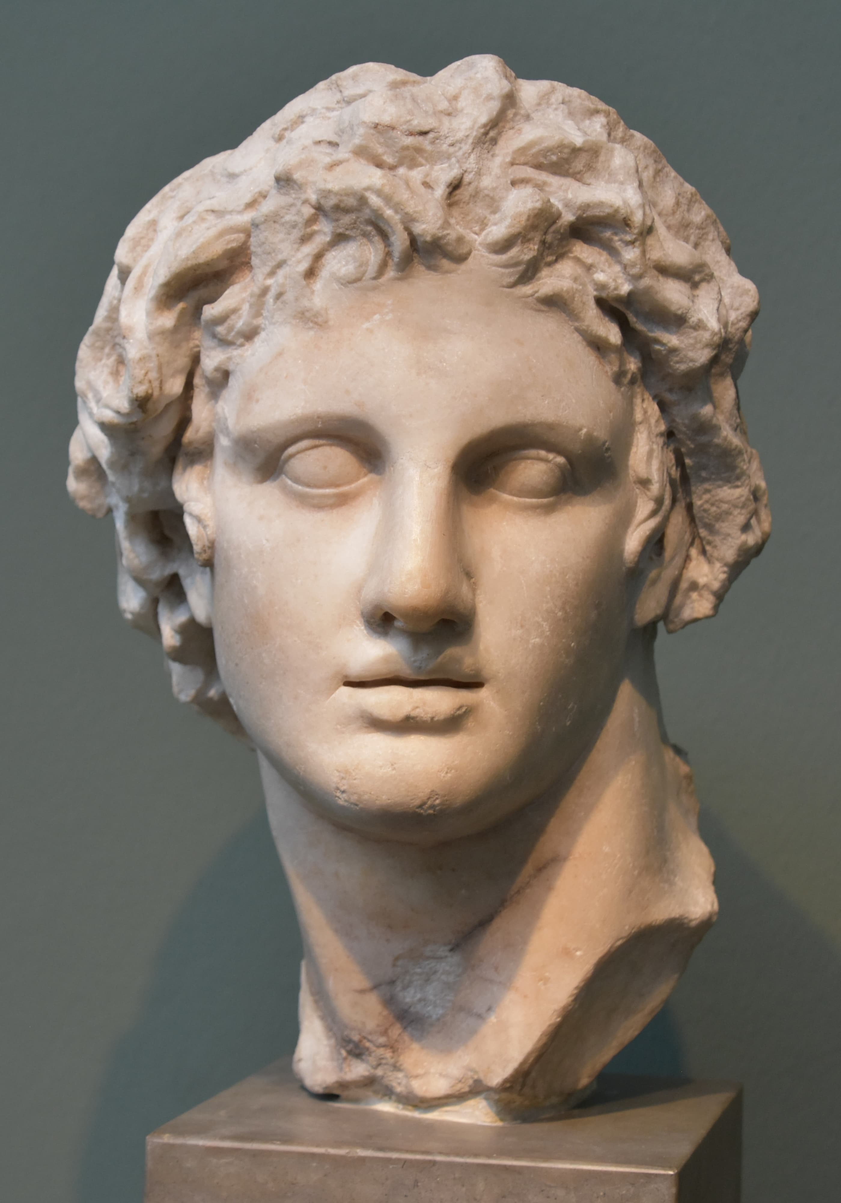 Alexander the Great: Reshaping Ancient Egypt's Destiny