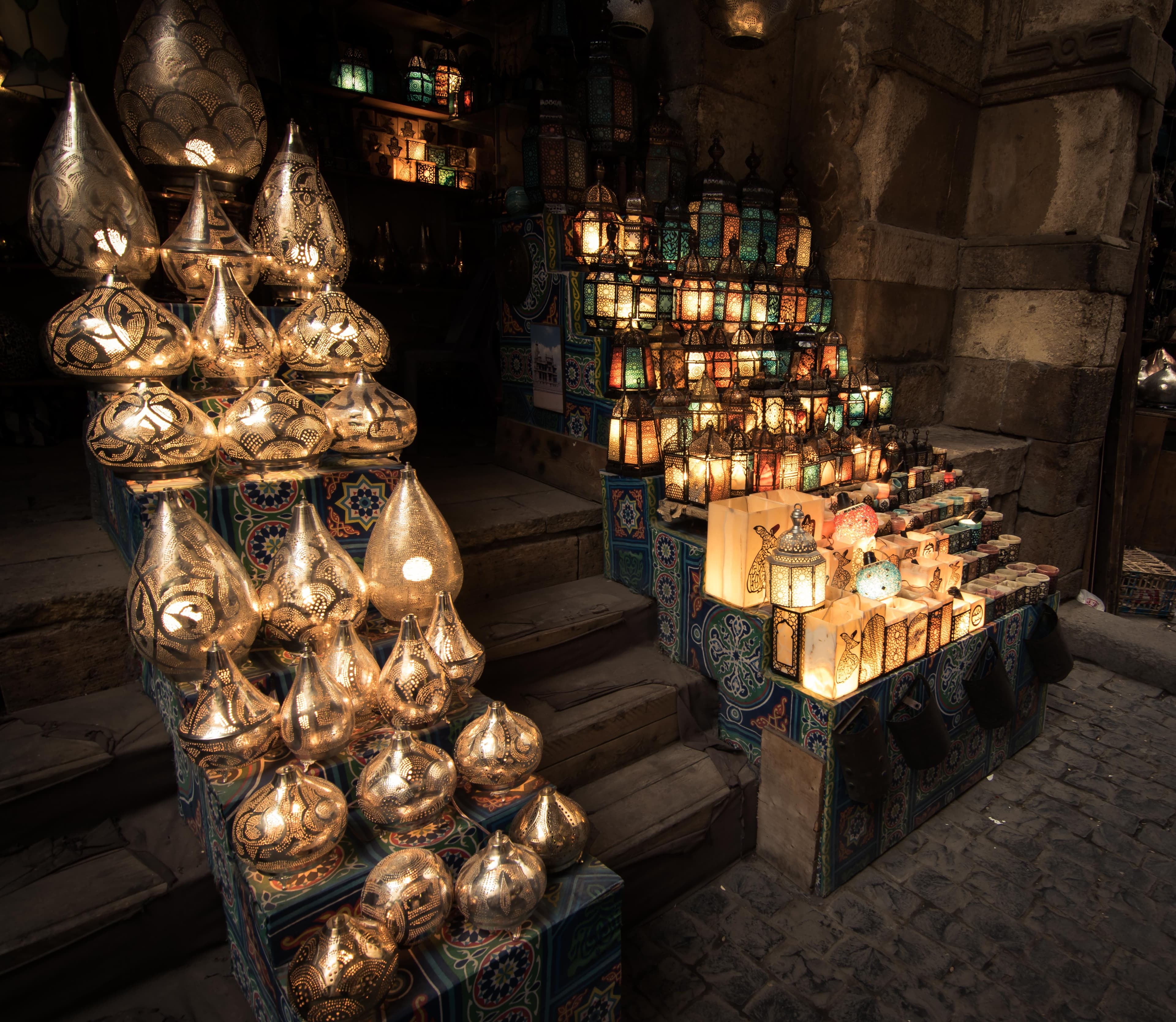 Khan el-Khalili Bazaar: Cairo's Enduring Heartbeat Since 1382